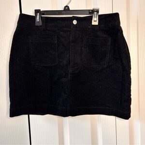Double Zero Women’s Corduroy Mini Skirt‎ Size Large Black Front Pockets Cotton